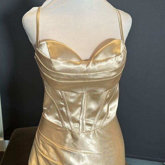 Women’s Full Length Prom Party Dress Criss Cross Straps Leg Slit Size 8 NEW - Picture 2 of 14
